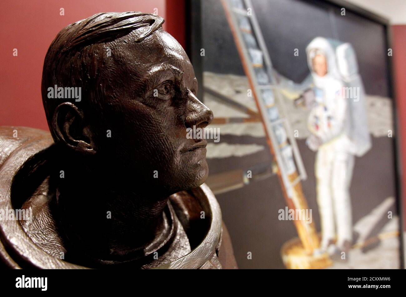 The detail of a bust of Neil Armstrong is seen before a public memorial service for Armstrong at the Armstrong Air and Space Museum in Wapakoneta, Ohio August 29, 2012.  Armstrong, who took a giant leap for mankind when he became the first person to walk on the moon, has died at the age of 82, his family said on Saturday.  REUTERS/Matt Sullivan  (UNITED STATES - Tags: SCIENCE TECHNOLOGY OBITUARY PROFILE) Stock Photo