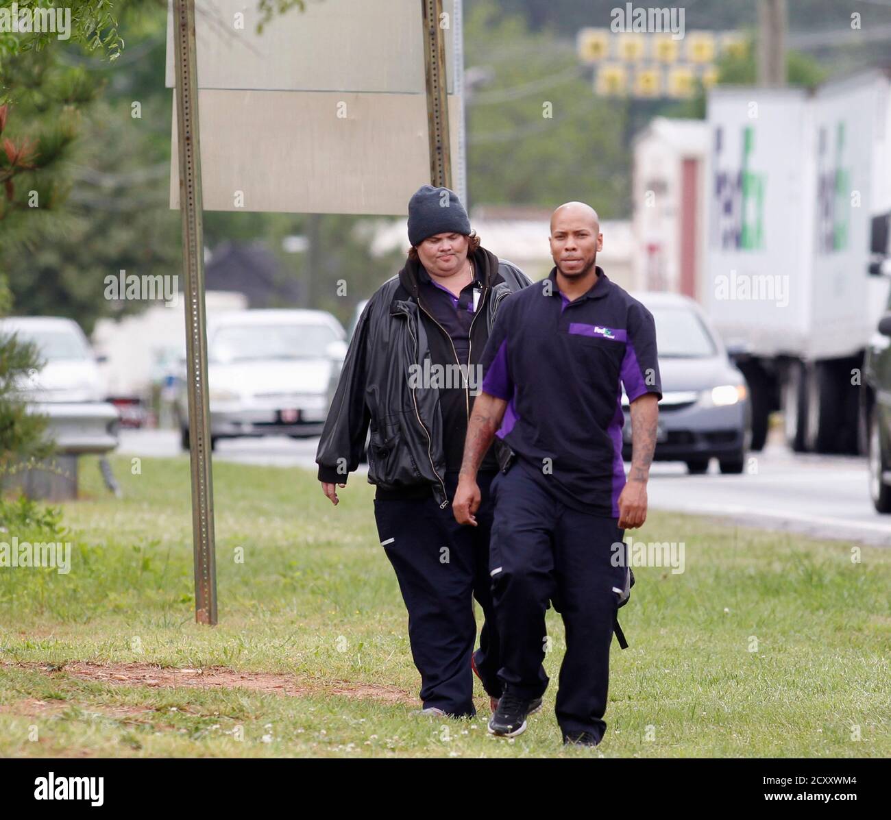 Fedex Employees High Resolution Stock Photography And Images Alamy