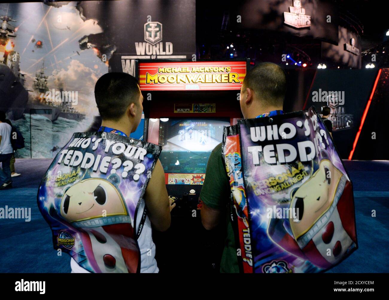 Michael jackson video game hires stock photography and images Alamy