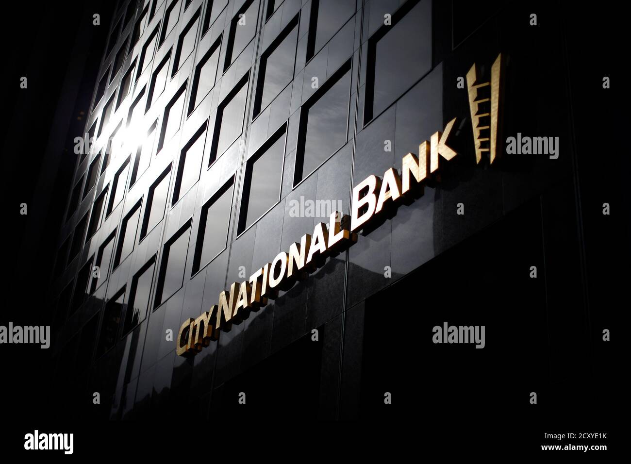 A City National Bank office is seen in downtown Los Angeles, California January 22, 2015. Royal Bank of Canada is pushing deeper into the U.S. wealth management business, saying on Thursday it will buy Los Angeles-based City National Corp for $5.4 billion in a deal that targets City's stable of high-net worth clients. REUTERS/Lucy Nicholson (UNITED STATES - Tags: BUSINESS LOGO) Stock Photo