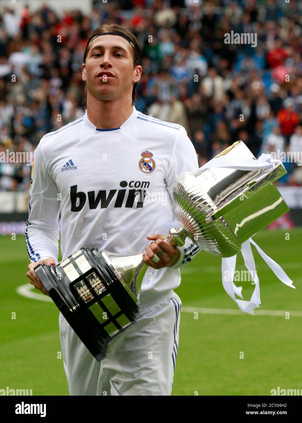 Sergio ramos spanish cup trophy hi-res stock photography and images - Alamy