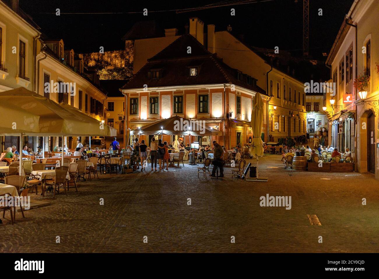 Cafe terraces hi-res stock photography and images - Alamy