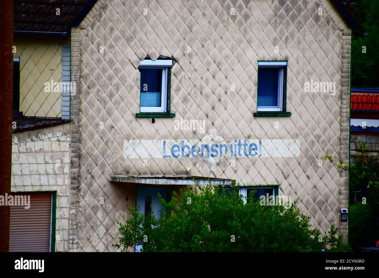 Old storefront german hi-res stock photography and images - Alamy