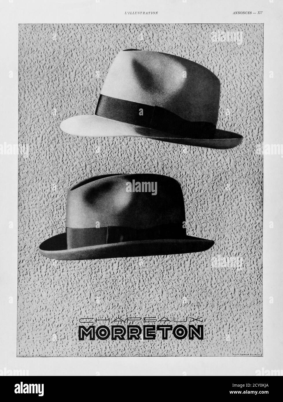 1930 advert for 'Morreton' gentlemen's hats from the French 'l'Illustration' magazine. Stock Photo