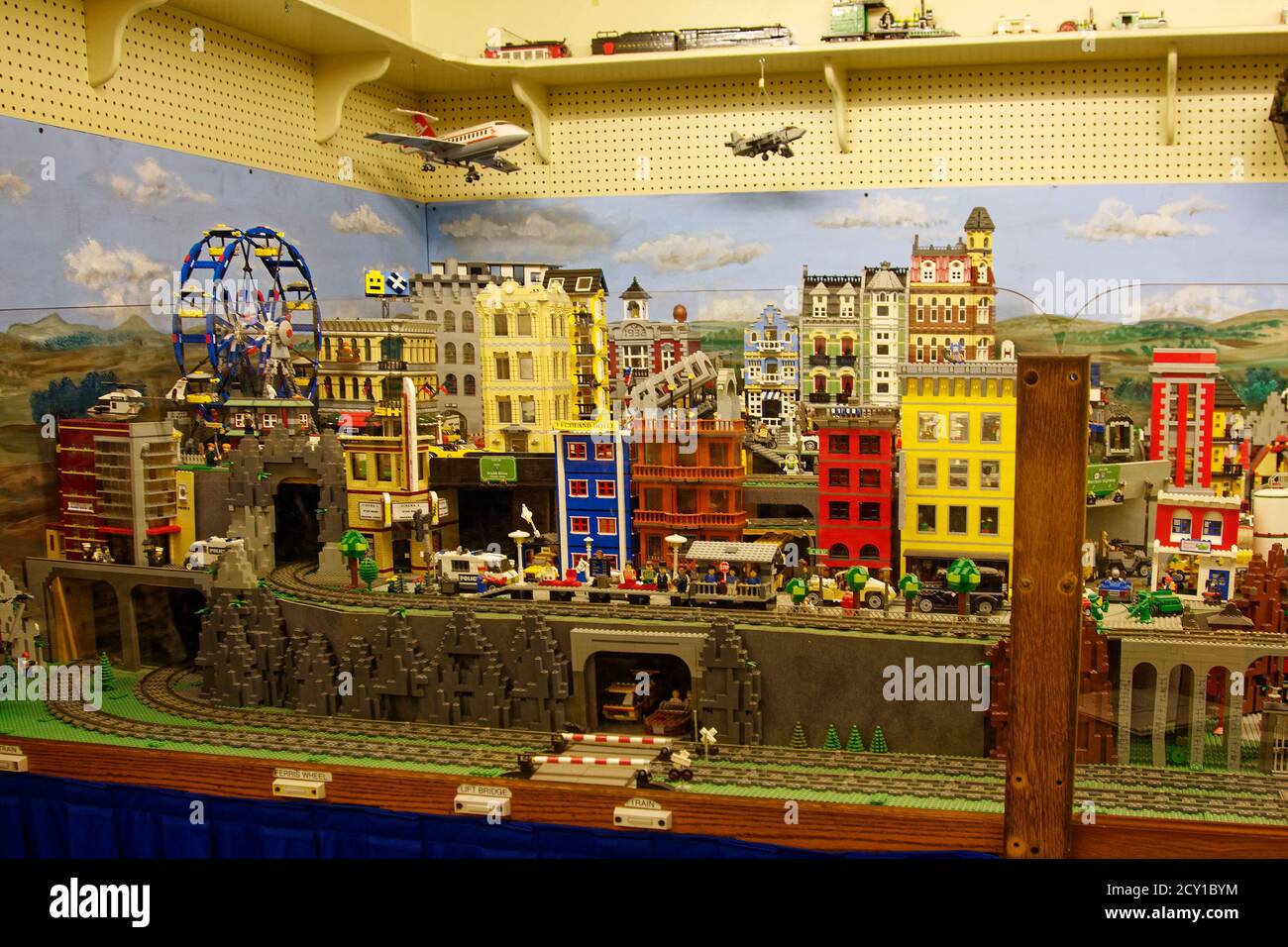 Miniature People High Resolution Stock Photography and Images Alamy