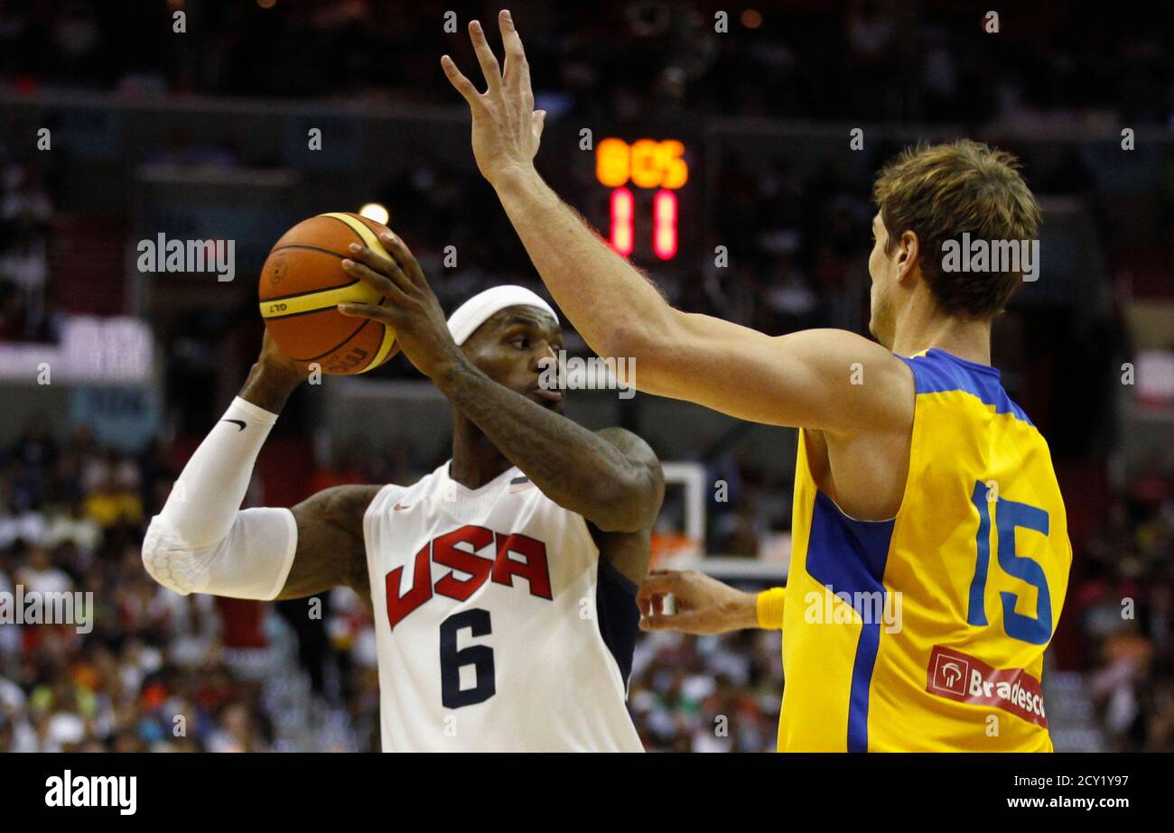 lebron tiago splitter