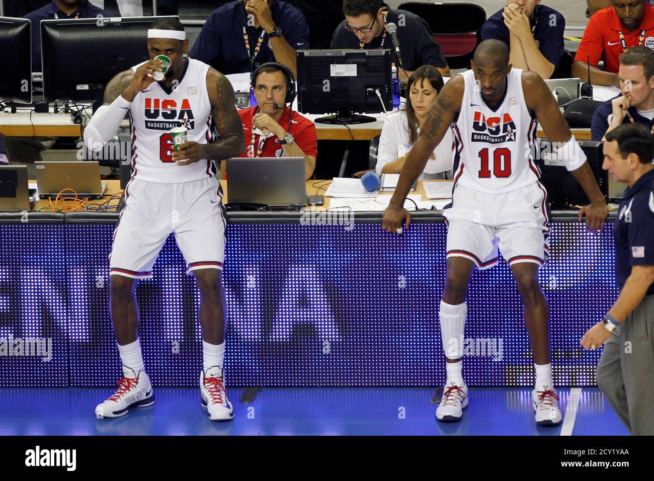 Kobe Bryant R And Lebron James Of Team Usa Look To The Court Against Team Argentina During Their Men S Exhibition Basketball Game Ahead Of The London 12 Olympic Games At Palau Sant