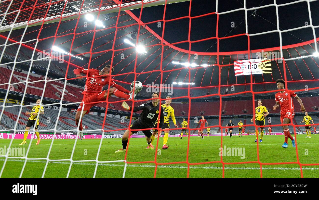 Allianz Arena Munich Germany 30 09 Football German Supercup Finale 21 Fc Bayern Muenchen Fcb Red Vs Borussia Dortmund Bvb Yellow 3 2 Goal 1 0 Corentin Tolisso Bayern Munchen Against Goalkeeper Marwin Hitz
