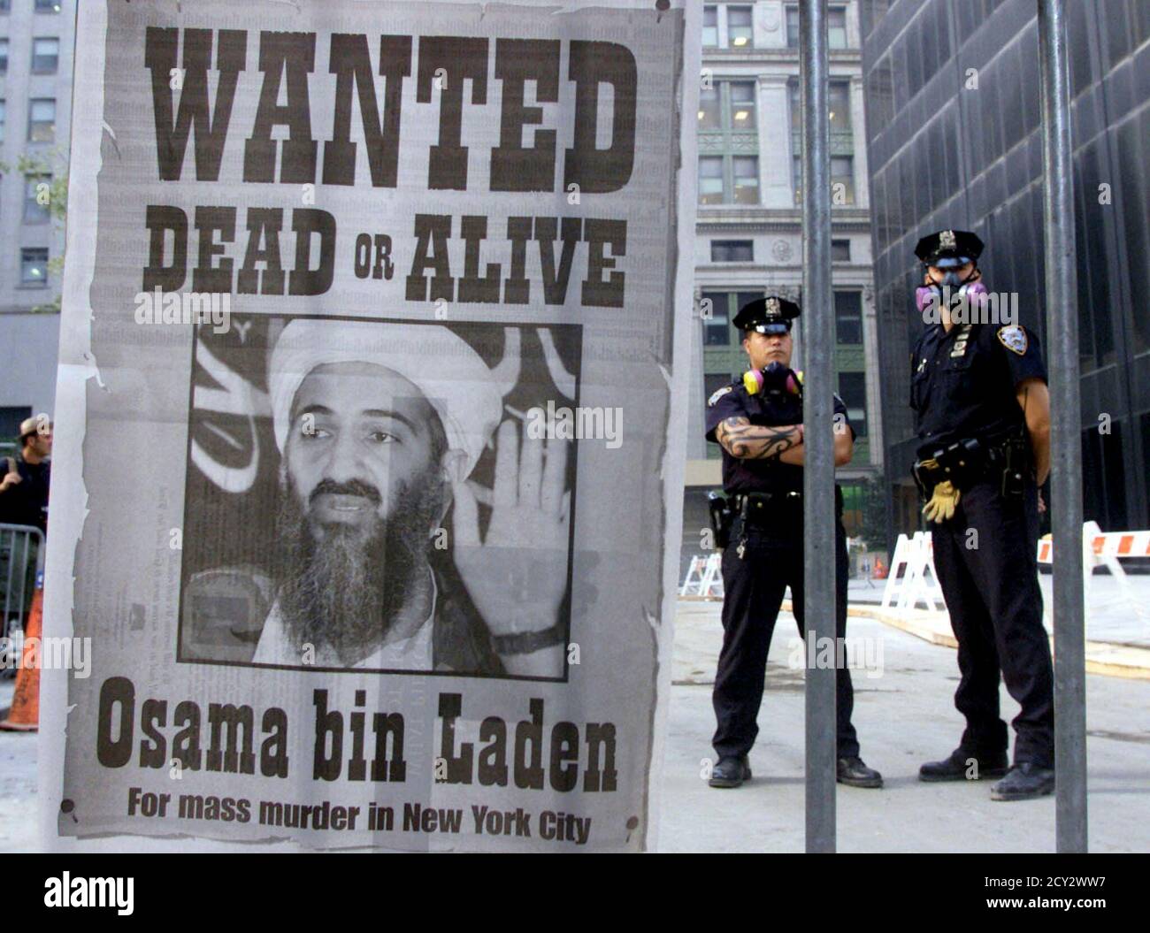 Bin laden killed newspaper hires stock photography and images Alamy