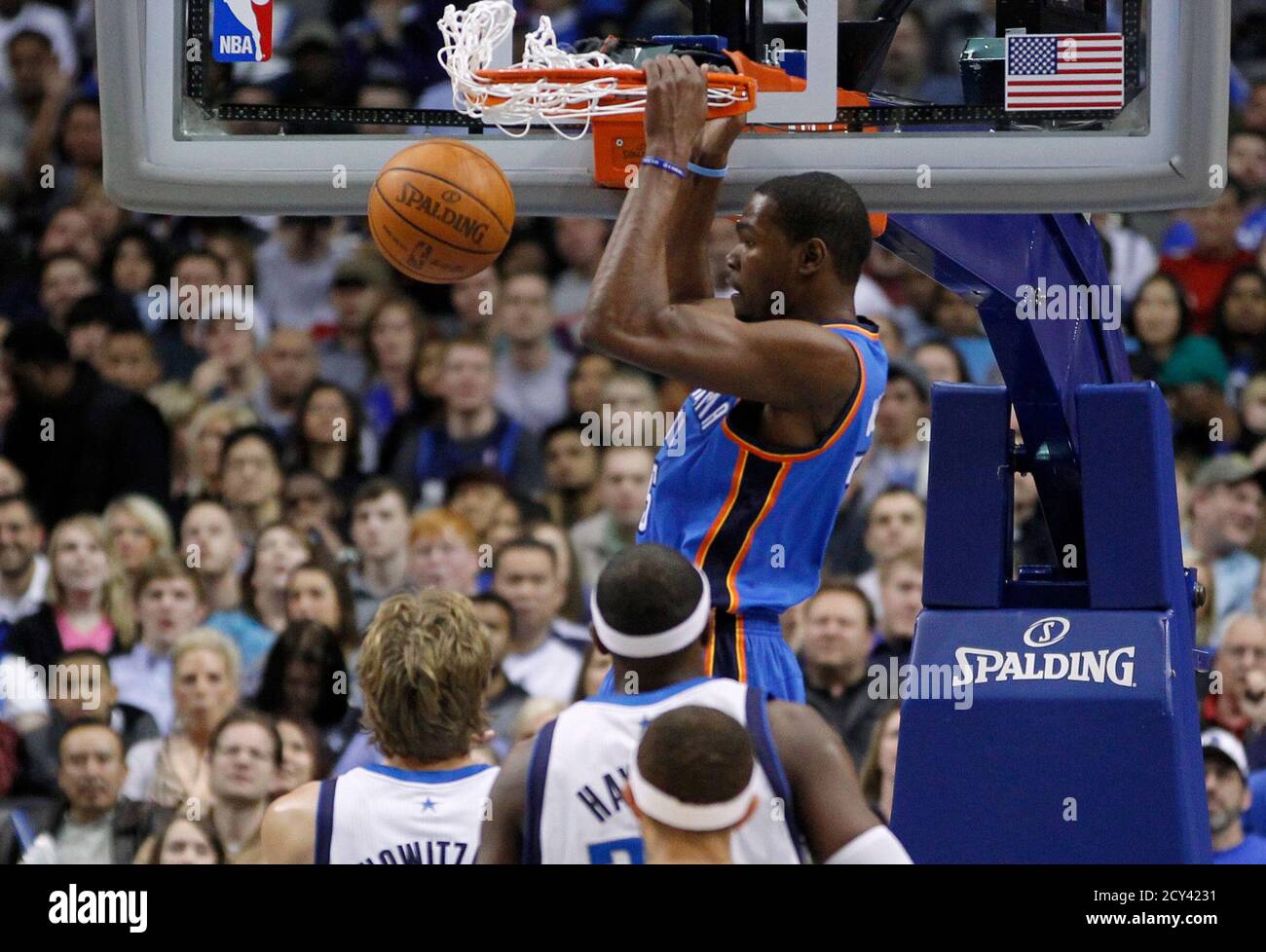 kevin durant dunk on brendan haywood