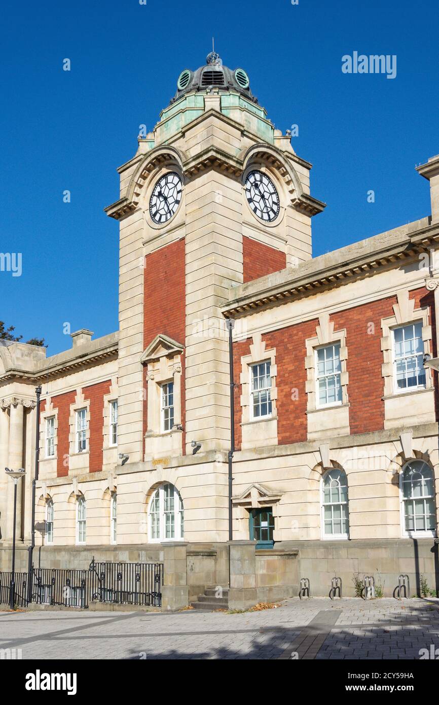 Barry Council Office and Library, King Square, Barry (Y Barri), Vale of Glamorgan, Wales, United Kingdom Stock Photo