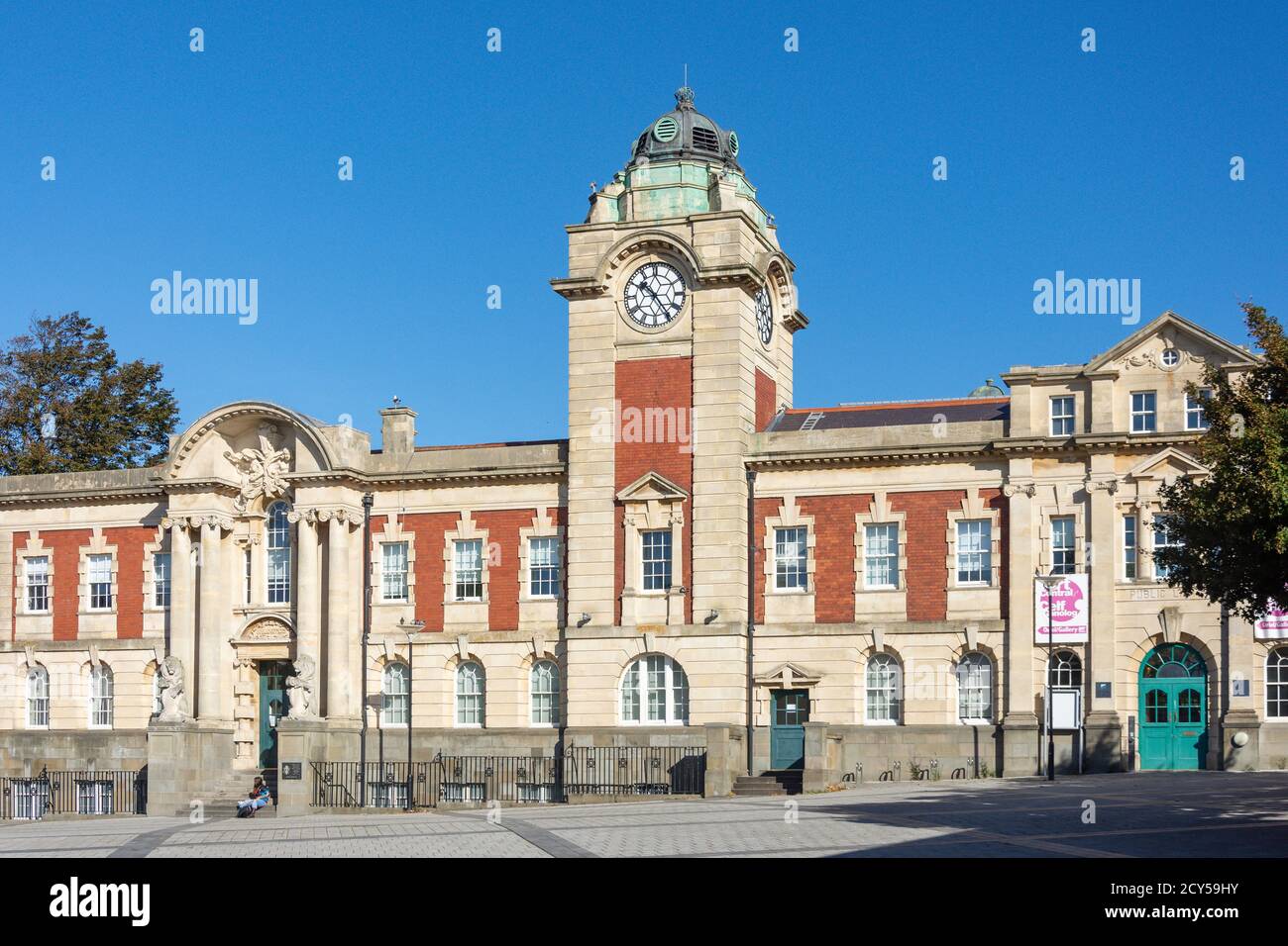 Barry Council Office and Library, King Square, Barry (Y Barri), Vale of Glamorgan, Wales, United Kingdom Stock Photo