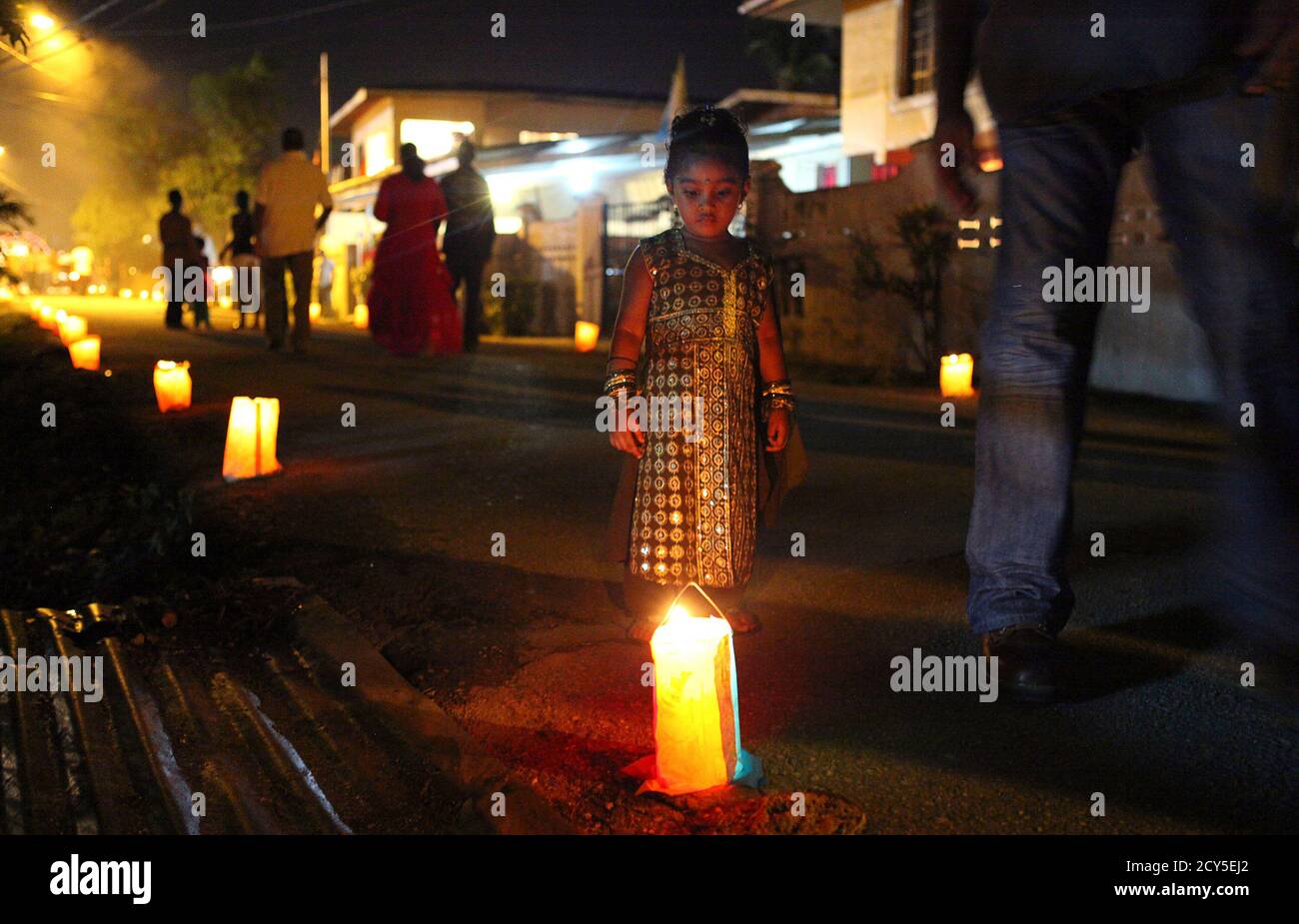 Divali Fireworks High Resolution Stock Photography And Images Alamy