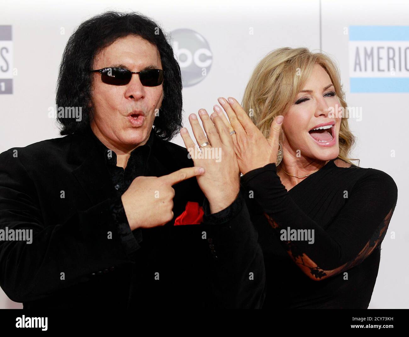 Gene Simmons Wife Shannon Tweed High Resolution Stock Photography and ... photo
