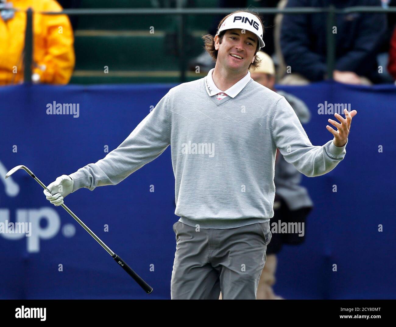 U.S. golfer Bubba Watson reacts to his bunker shot onto the 18th green in final round play on Torrey Pines South course during the Farmers Insurance Open PGA golf tournament in San Diego, California January 30, 2011. REUTERS/Mike Blake (UNITED STATES - Tags: SPORT GOLF) Stock Photo