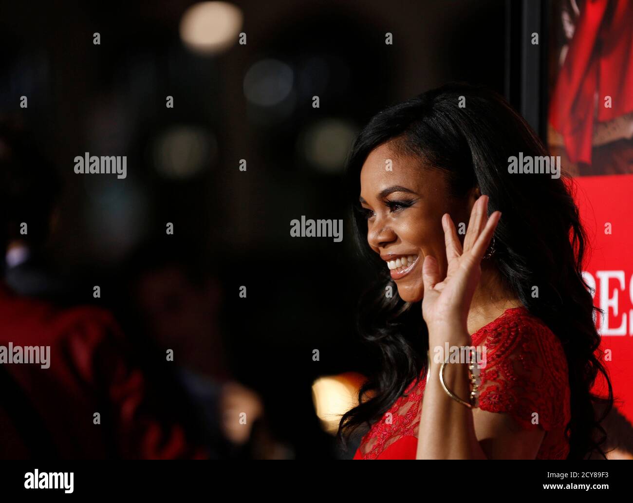 Cast Member Regina Hall Waves At The Premiere Of The Best Man Holiday In Hollywood California November 5 2013 The Movie Opens In The U S On November 15 Reuters Mario Anzuoni United States
