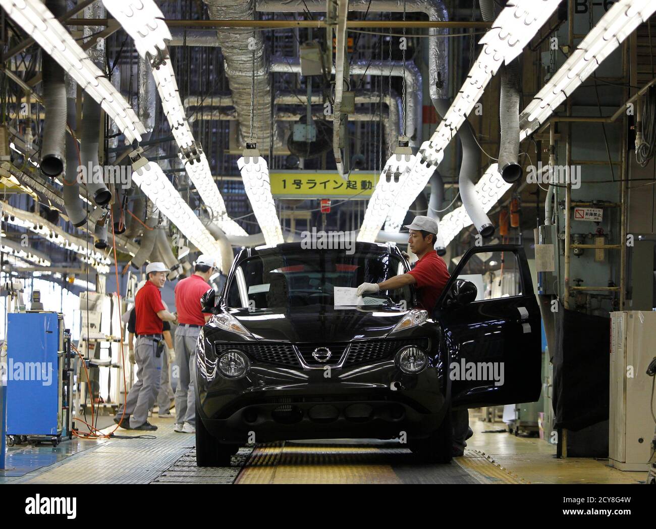 Workers Are Seen On The Production Line At Nissan S Oppama Plant In Yokosuka South Of Tokyo July 2 2011 With 35 Of Japan S 54 Nuclear Power Plants Shut The Japanese Government Has 5290 orbitor drive, mississauga, ontario, l4w 4z5, canada. alamy