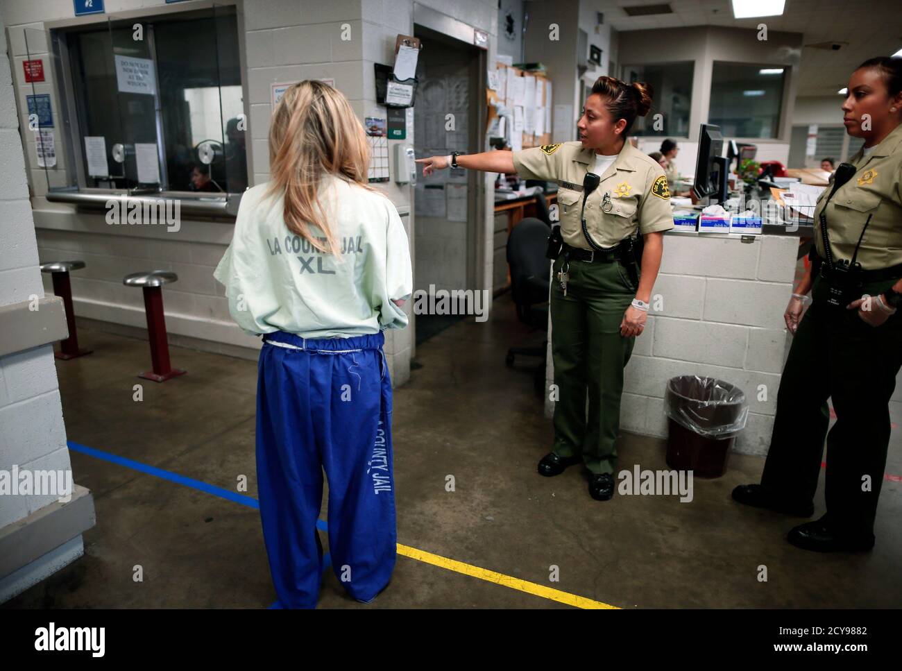 Women jail violent hires stock photography and images Alamy