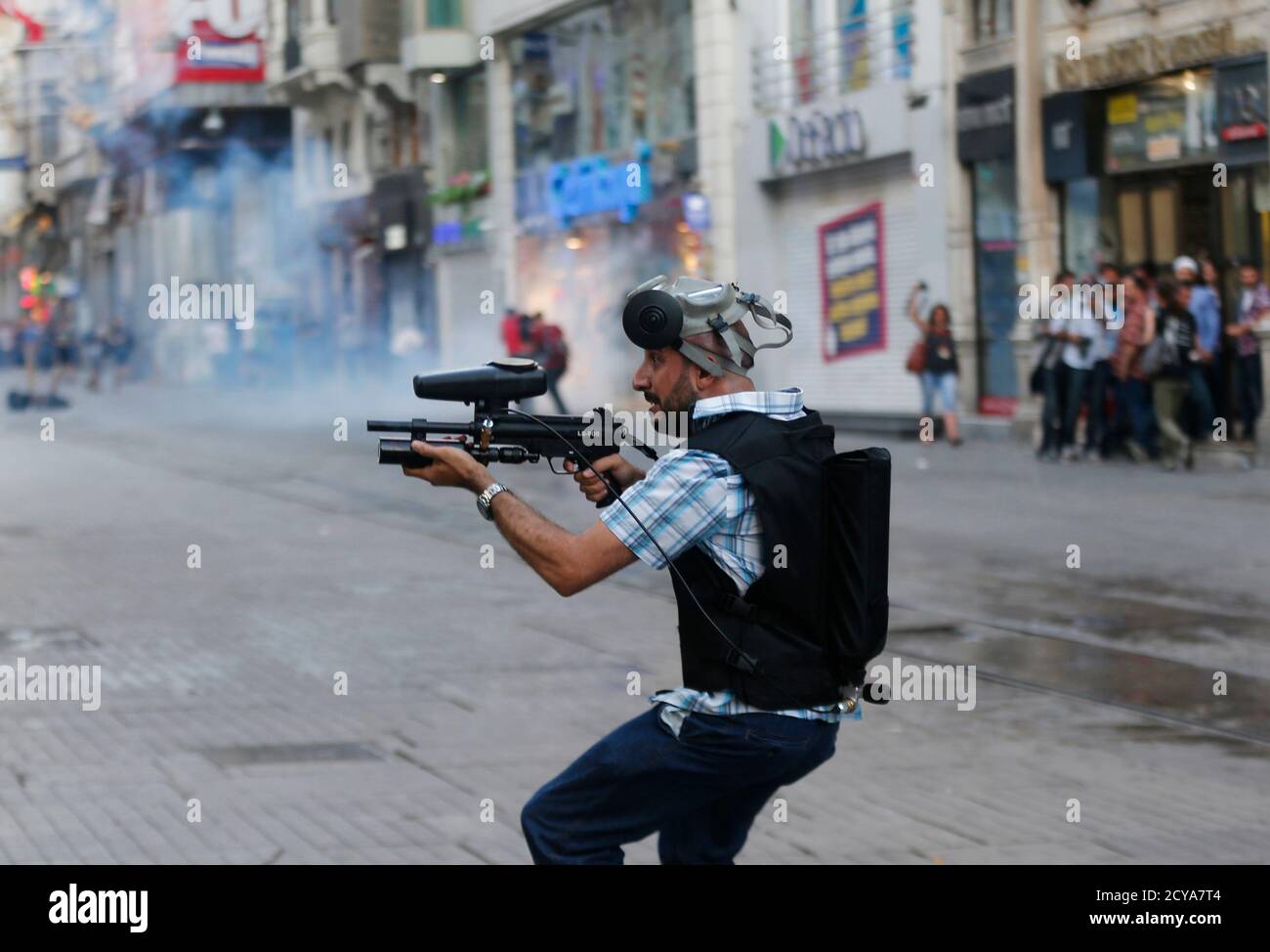 Fires Water Gun High Resolution Stock Photography And Images Alamy
