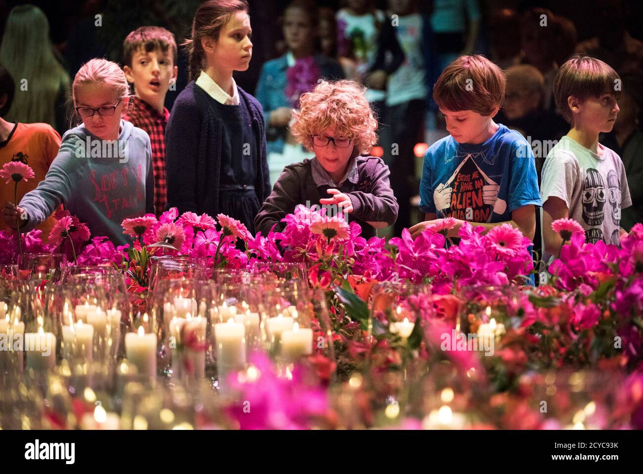 Malaysian Airlines Flight Mh17 Memorial High Resolution Stock Photography And Images Alamy