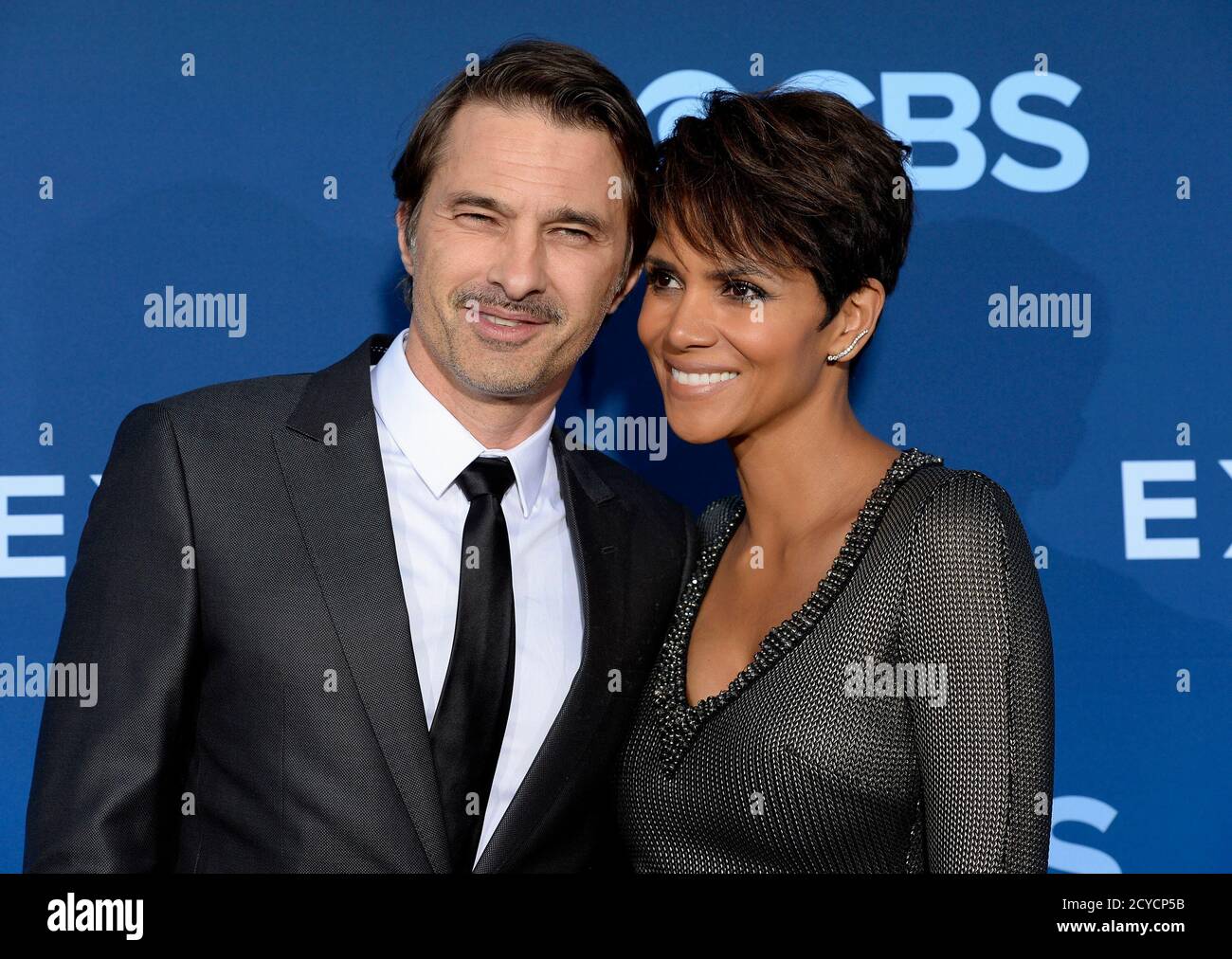 Halle Berry And Husband High Resolution Stock Photography And Images Alamy