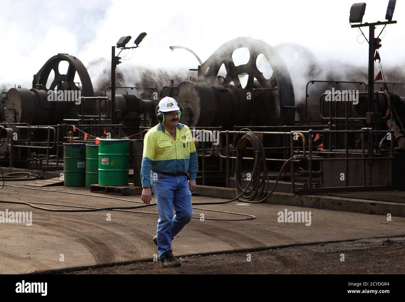 Nickel refinery hires stock photography and images Alamy