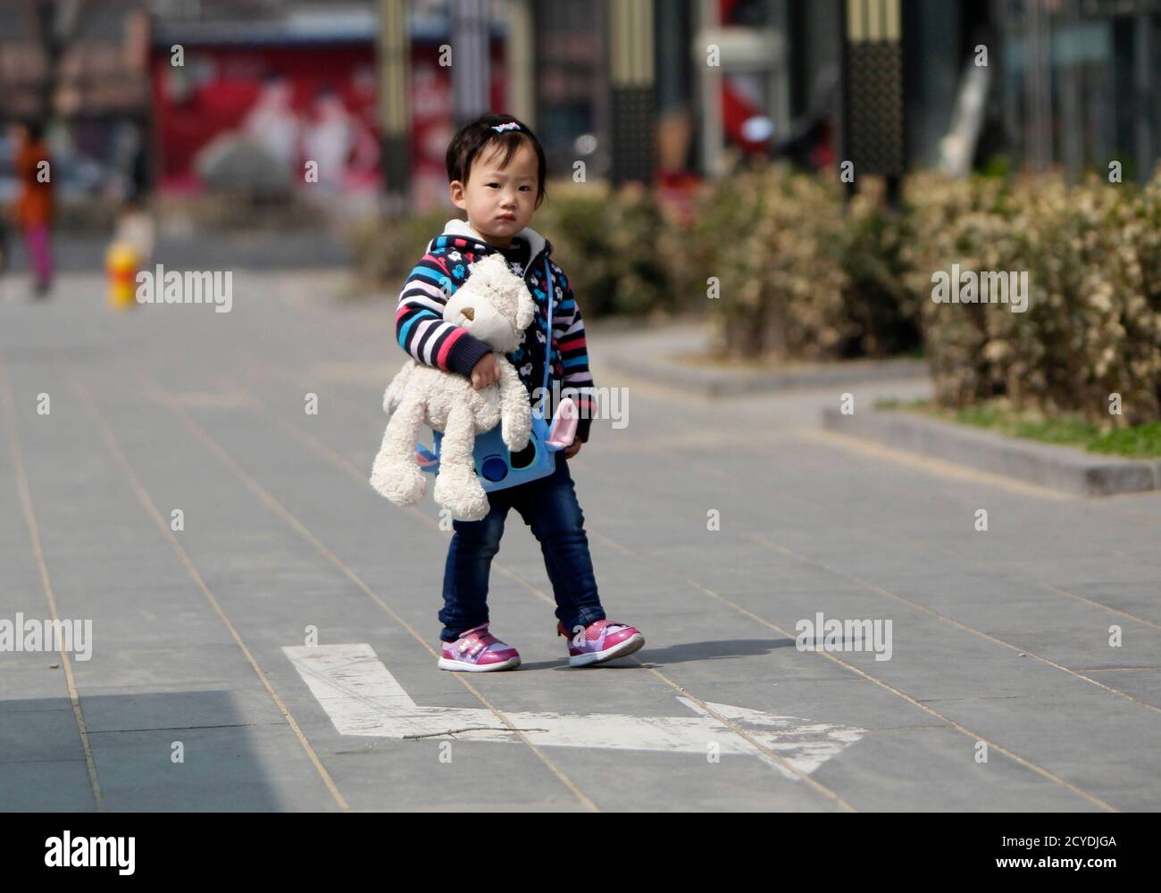 Girl exposing hi-res stock photography and images - Alamy