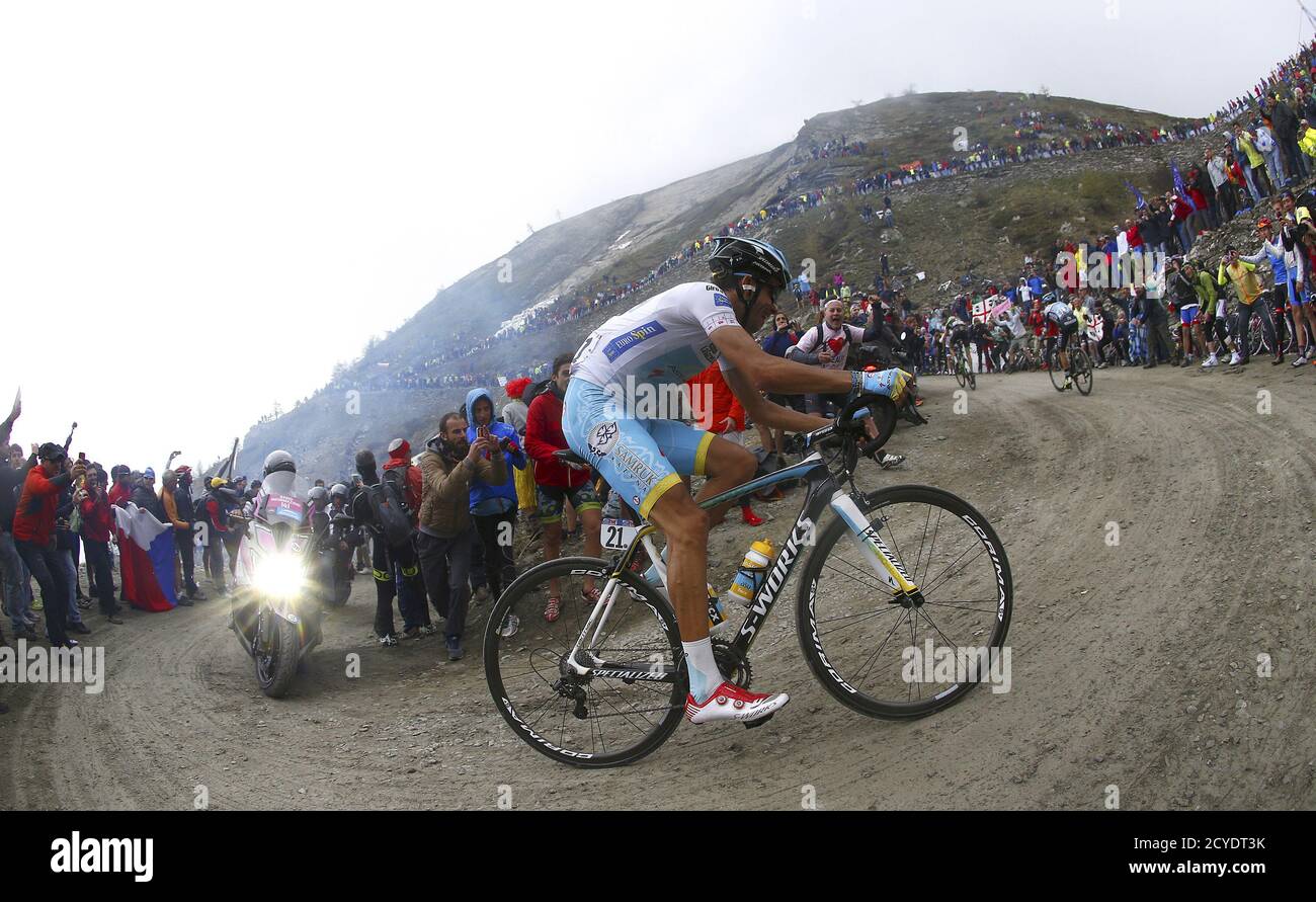 Astana rider Fabio Aru of Italy climbs Colle delle Finestre mountain during  the 20th stage of the 98th Giro d'Italia (Tour of Italy) cycling race, a  199-km (124 miles) trek from Saint