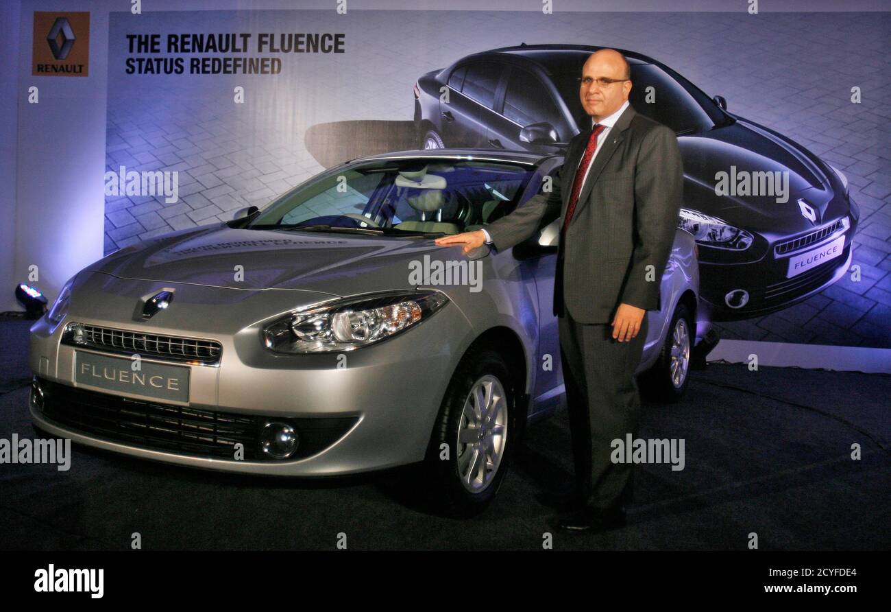 Page 3 Renault Car Showroom High Resolution Stock Photography And Images Alamy