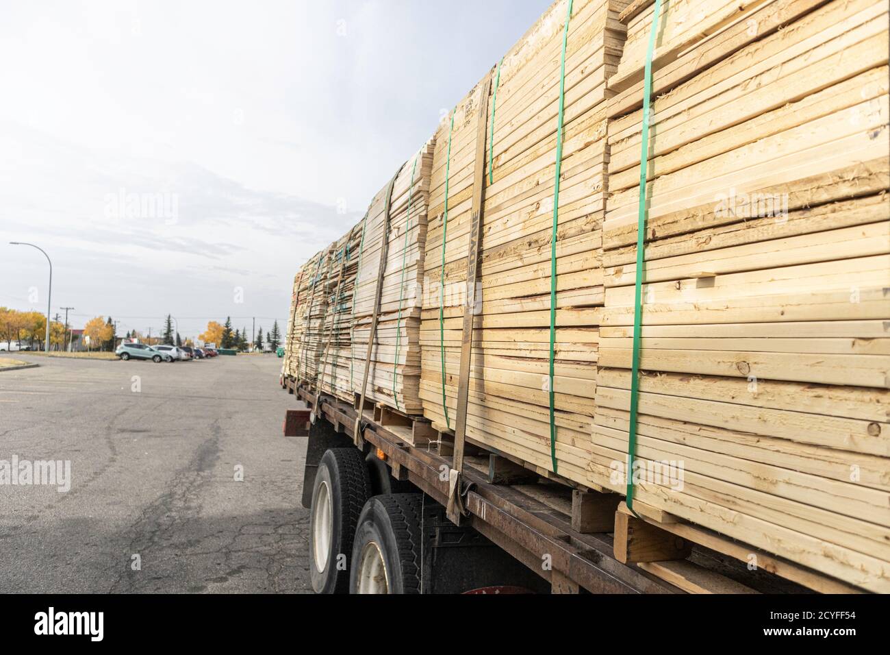Truck load firewood hires stock photography and images Alamy