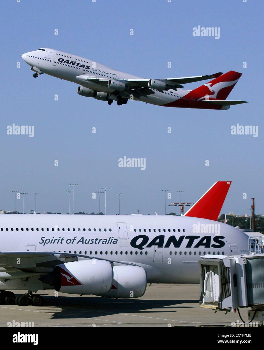 split international airport high resolution stock photography and images alamy