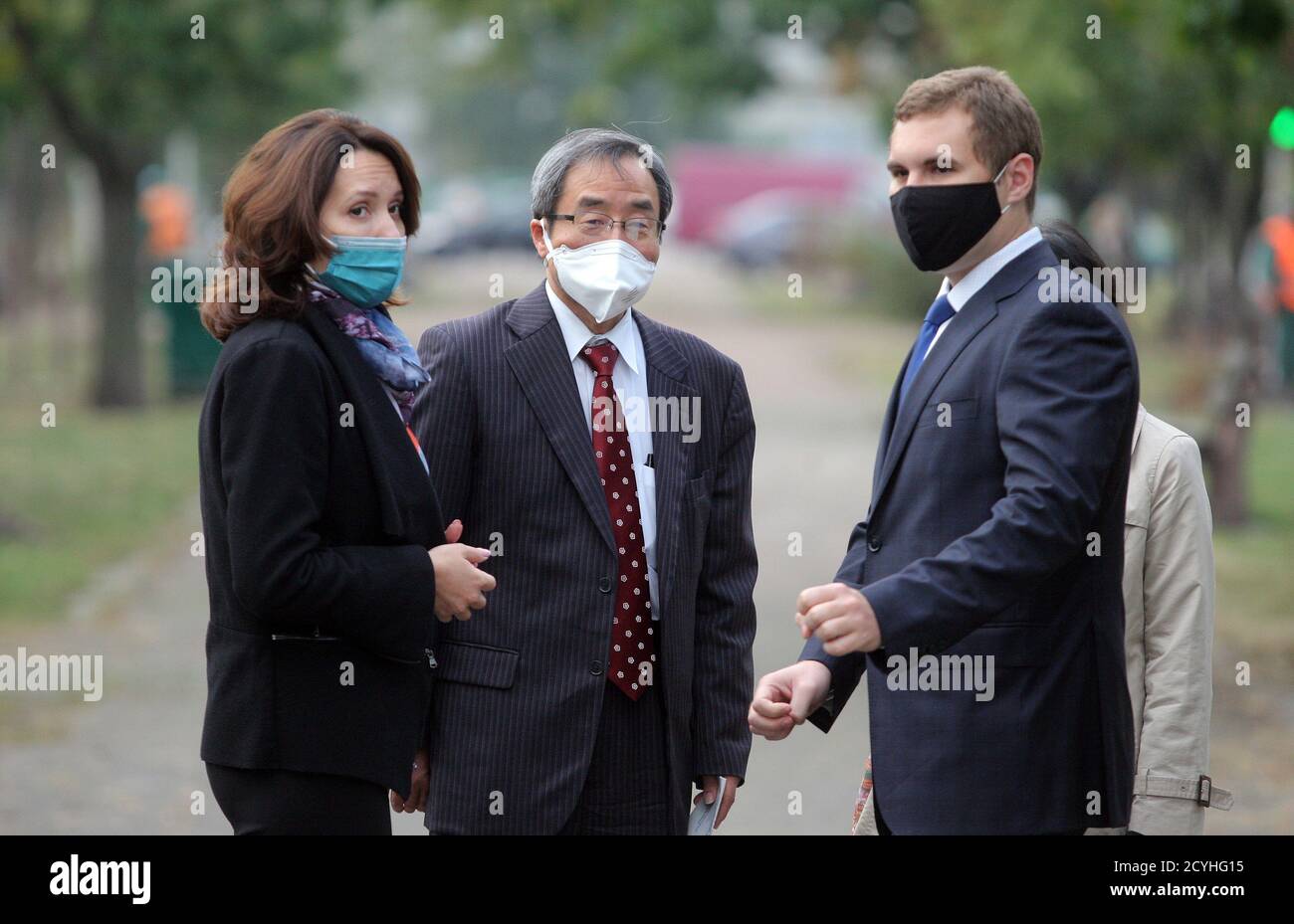 Non Exclusive: KYIV, UKRAINE - OCTOBER 1, 2020 - Deputy Head of Mission at the Embassy of Japan in Ukraine Kazuya Otsuka (C) attends the ceremony to r Stock Photo