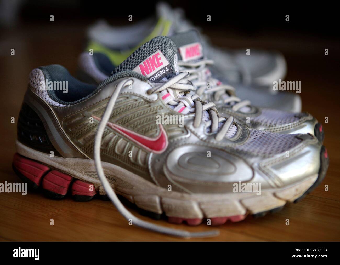 Nike running shoes hi-res stock photography and images - Alamy