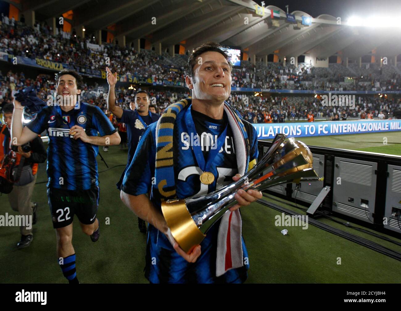 Patch FIFA Club World Champions 2010 Inter Zanetti Milito Stankovic