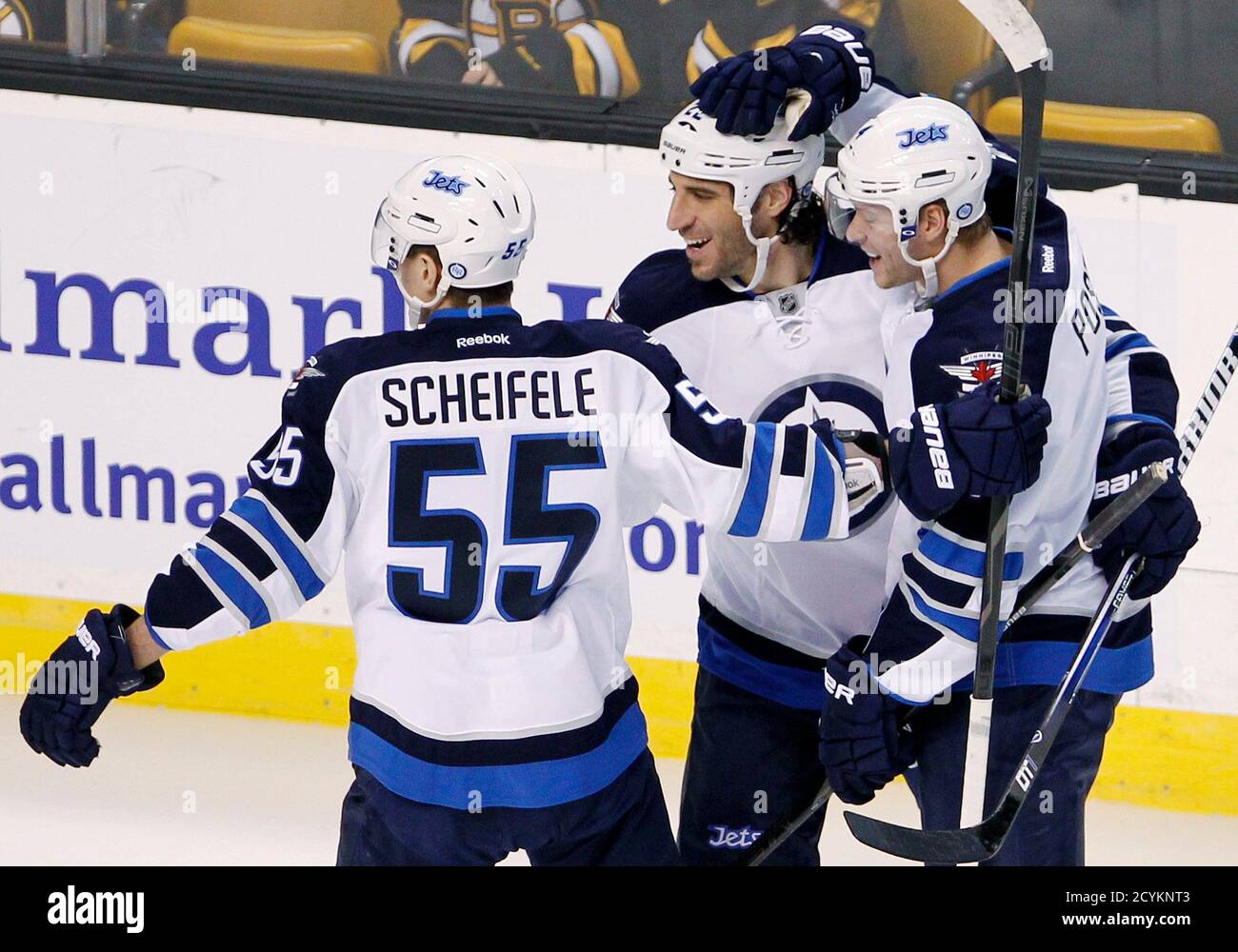 Winnipeg jets chris thorburn on hi-res stock photography and images - Alamy