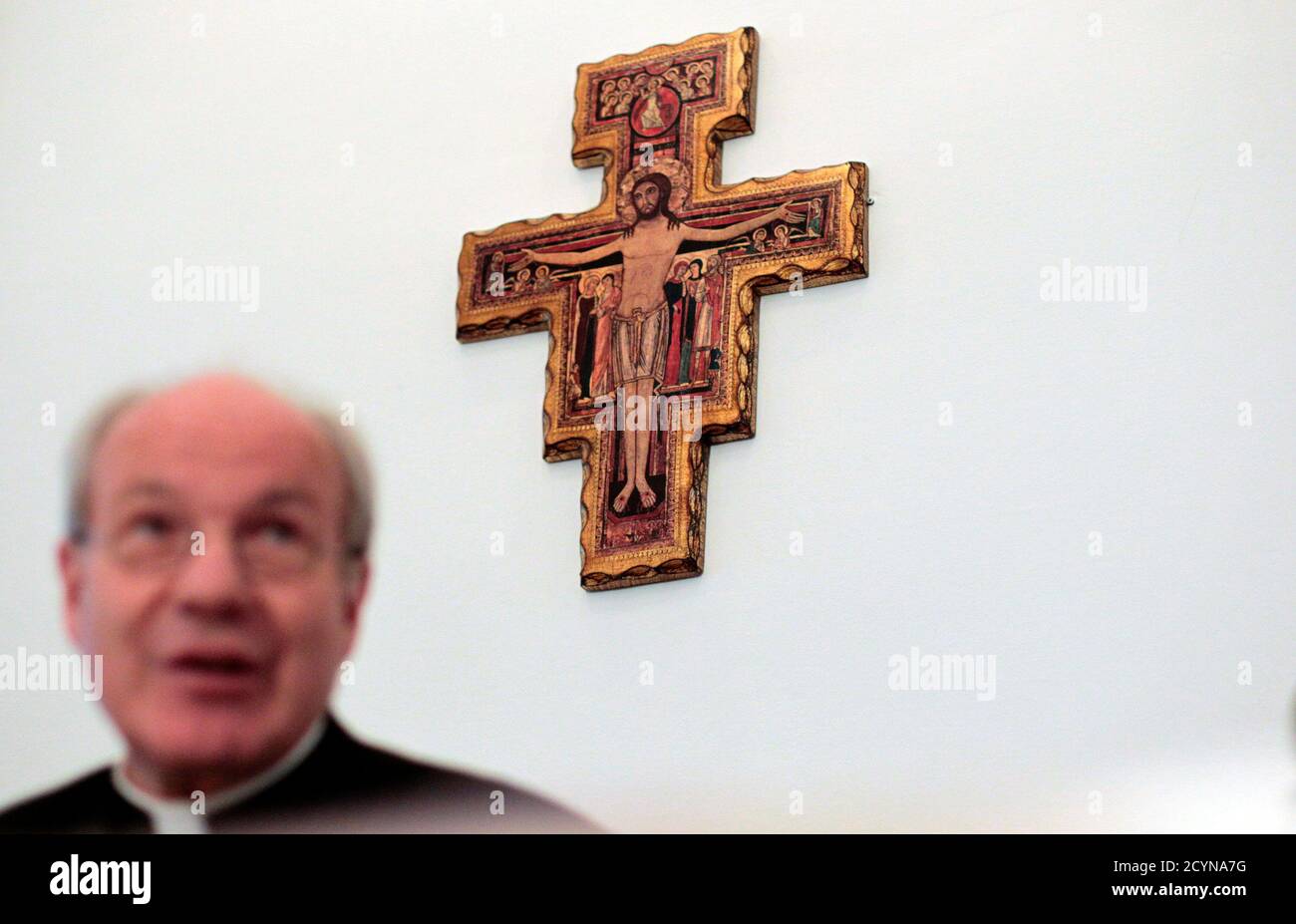 Cardinal Christoph Schoenborn, Archbishop of Vienna, reacts as he briefs the media during a news conference in Vienna November 9, 2012.   REUTERS/Herwig Prammer  (AUSTRIA - Tags: POLITICS RELIGION) Stock Photo
