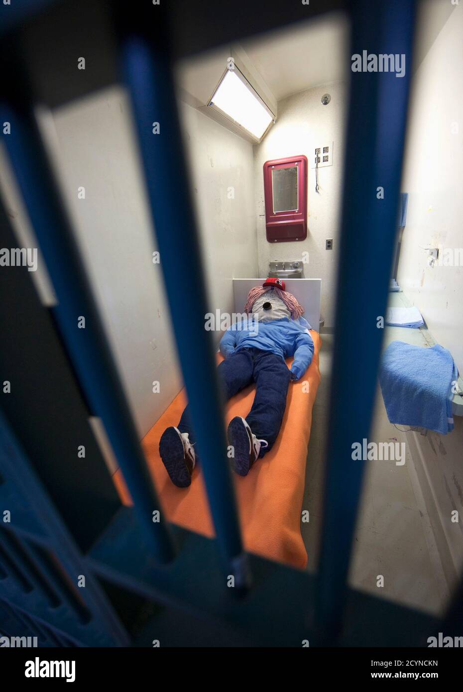 A Dummy Is Placed Inside A Standard Inmate Cell For Public Tours At The Kingston Penitentiary In Kingston Ontario October 11 13 British North America S First Penitentiary The Kingston Pen As It A Dummy Is Placed Inside A Standard Inmate Cell For Public Tours At The Kingston Penitentiary In Kingston Ontario October 11 13 British North America S First Penitentiary The Kingston Pen As It