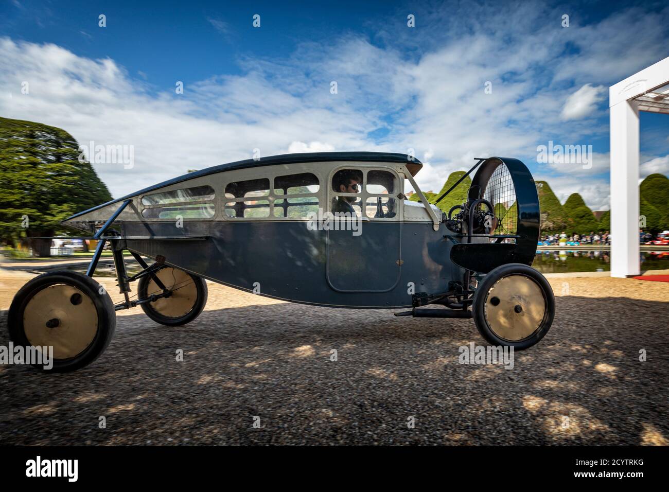Propeller car hi-res stock photography and images - Alamy