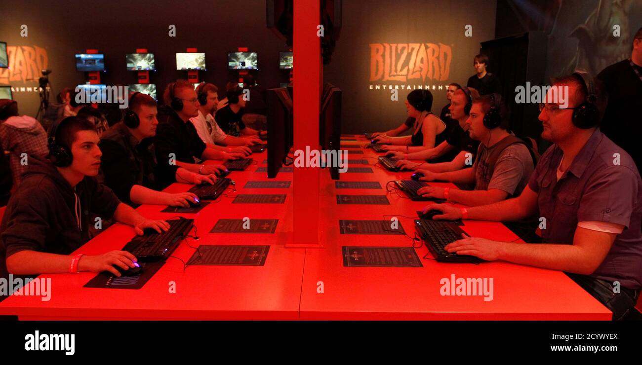 Visitors Play Blizzard Entertainment Diablo At Their Exhibition Stand At The Gamescom 10 Fair In Cologne