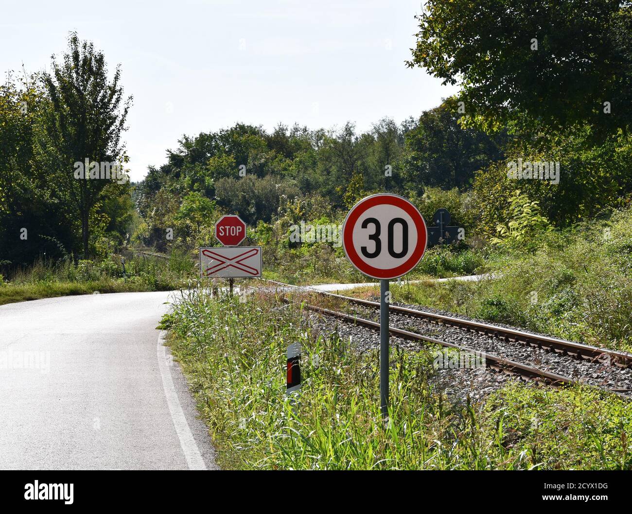 road-sign-that-warns-drivers-that-maximum-speed-is-30-kilometers-per