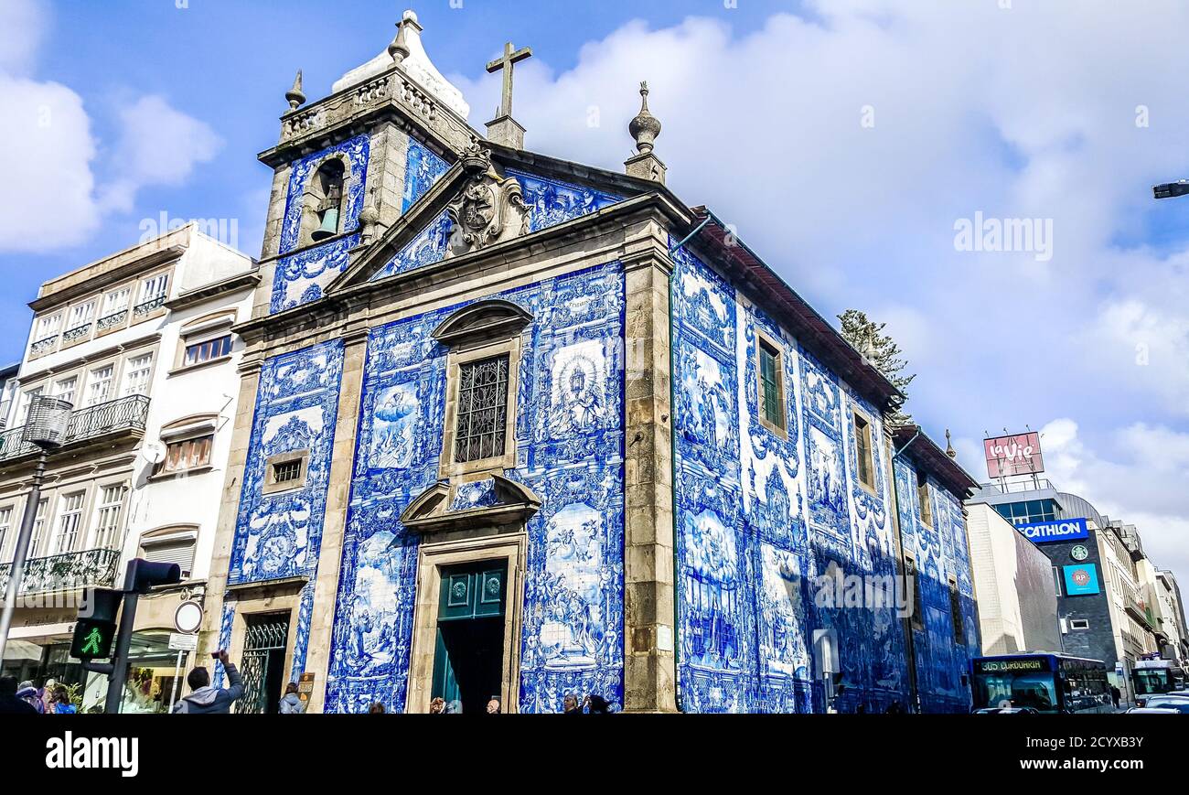 Capela das Almas (the Chapel of Souls) decorated with the typical portuguese blue tiles azulejos. Porto, Portugal Stock Photo