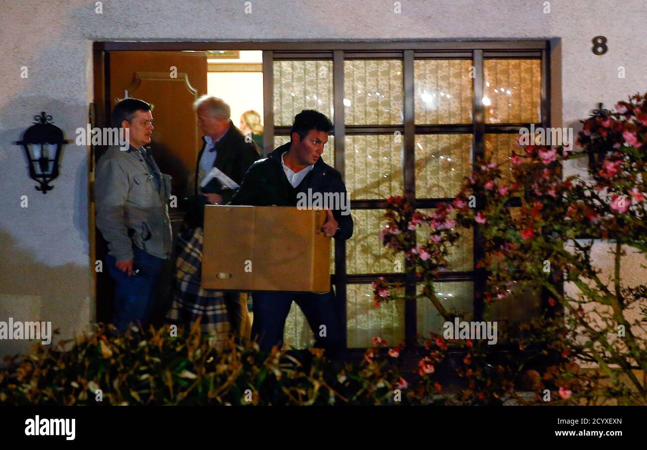 Voice Boxes High Resolution Stock Photography And Images Alamy