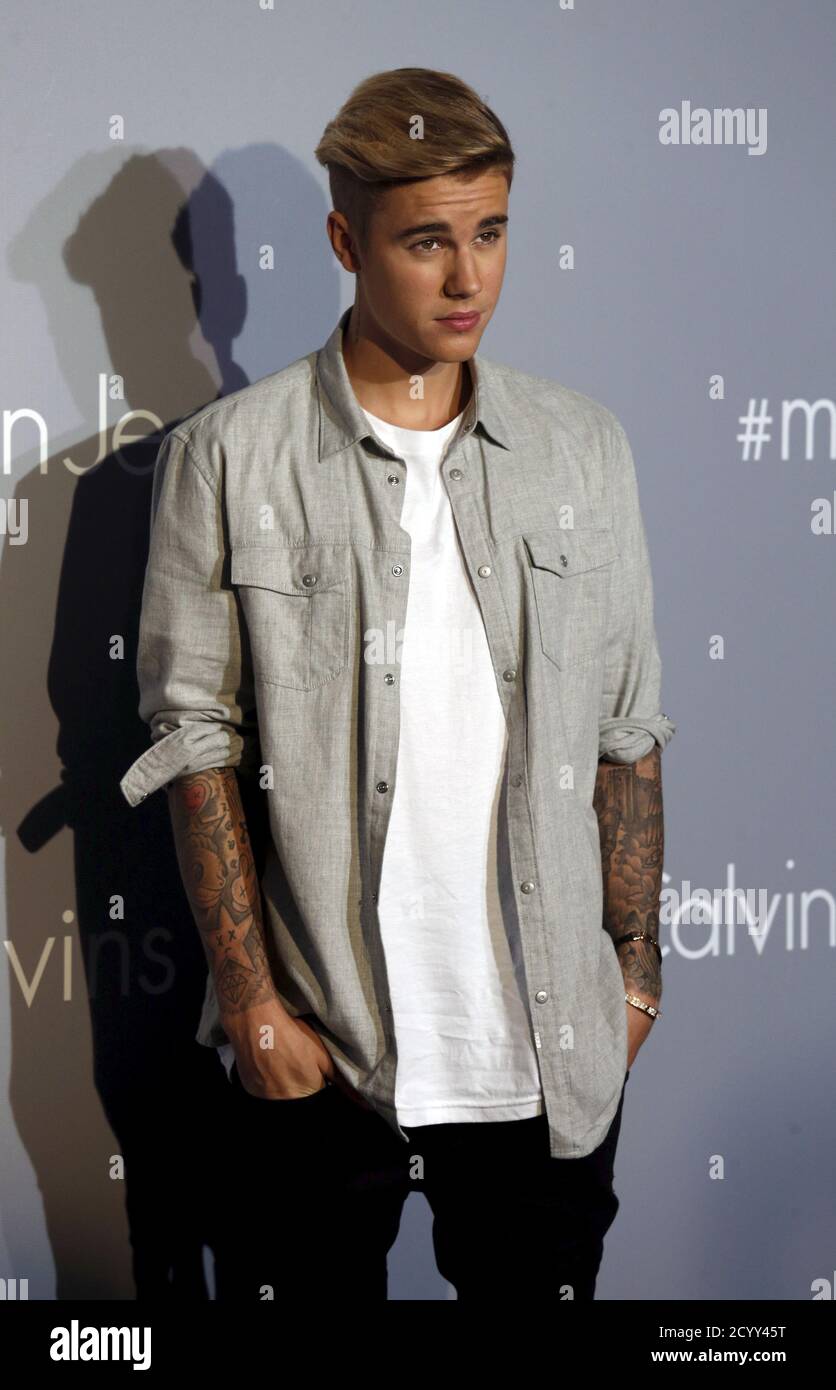 Canadian singer, songwriter and actor Justin Bieber looks on at a musical  event hosted by Calvin Klein Jeans in Hong Kong, June 11, 2015.  REUTERS/Bobby Yip Stock Photo - Alamy