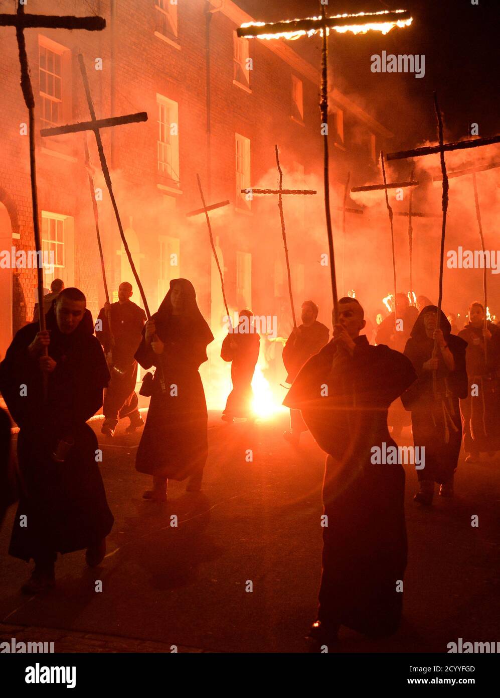 Guy fawkes effigy lewes hi-res stock photography and images - Alamy