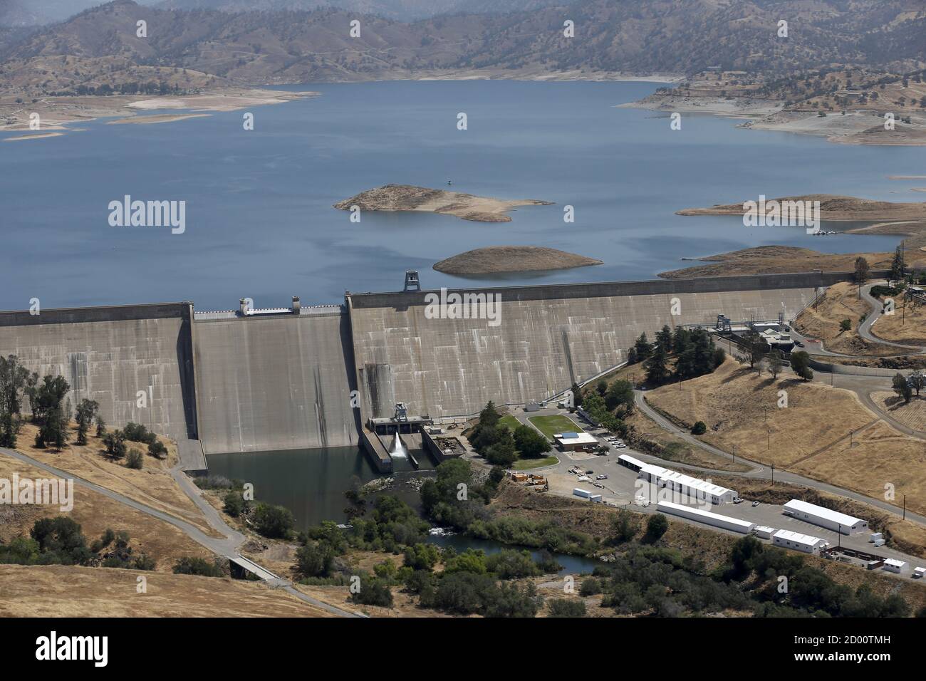 Millerton lake friant dam reservoir hires stock photography and images
