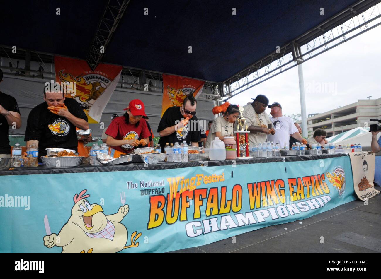 National buffalo wing festival hires stock photography and images Alamy