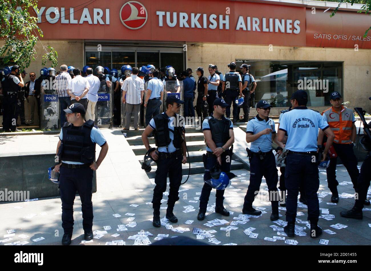Turkish Airlines Office High Resolution Stock Photography And Images Alamy