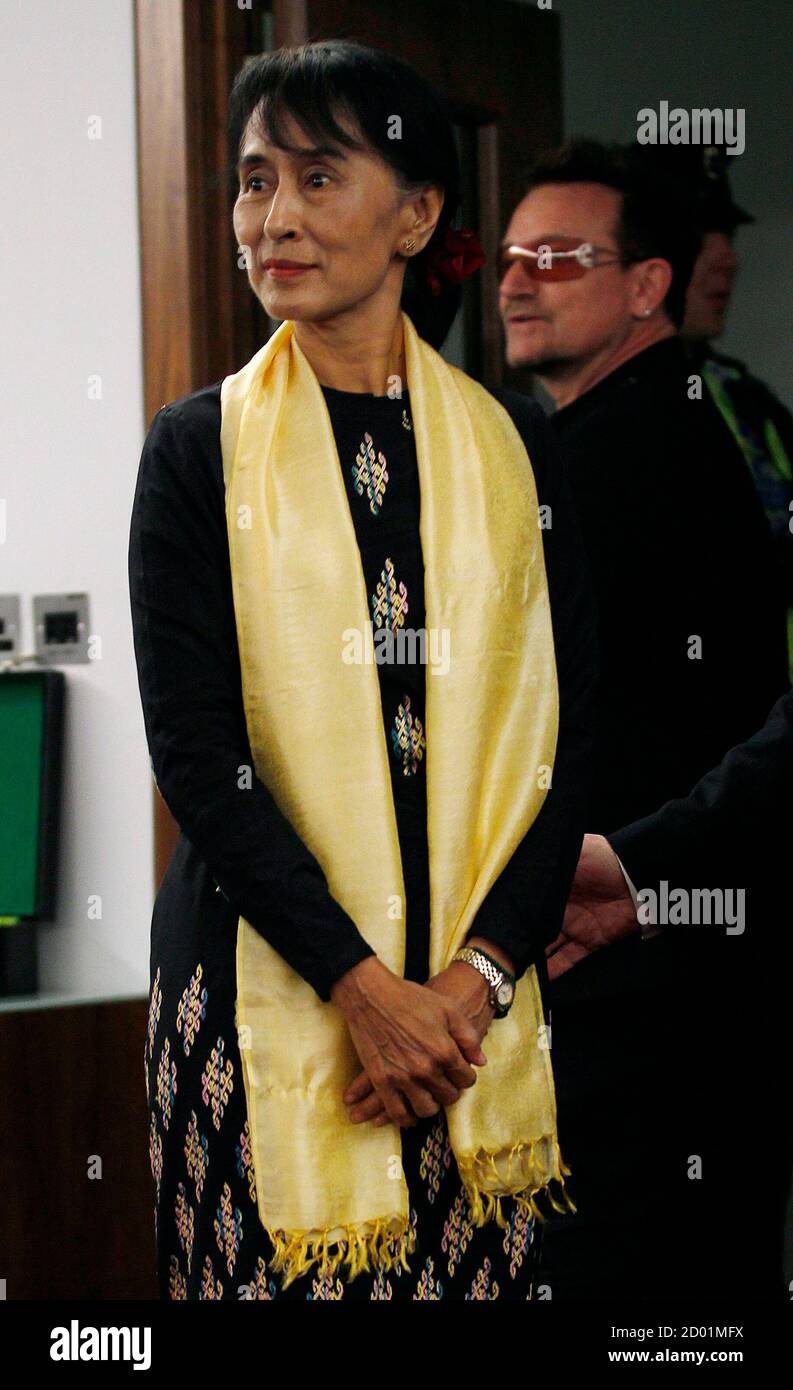 Aung San Suu Kyi And Bono High Resolution Stock Photography And Images Alamy