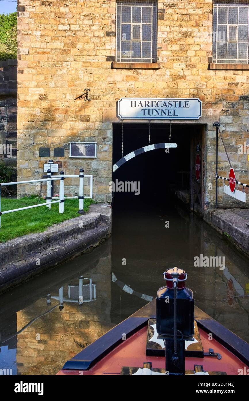Narrowboat entering the Harecastle Tunnel at the Stoke on Trent end and travelling northward showing the height restriction indicator Stock Photo