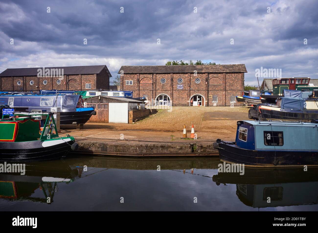 Stoke boats works on the bank of the Trent and Mersey at Middleport in Stoke on Trent Stock Photo